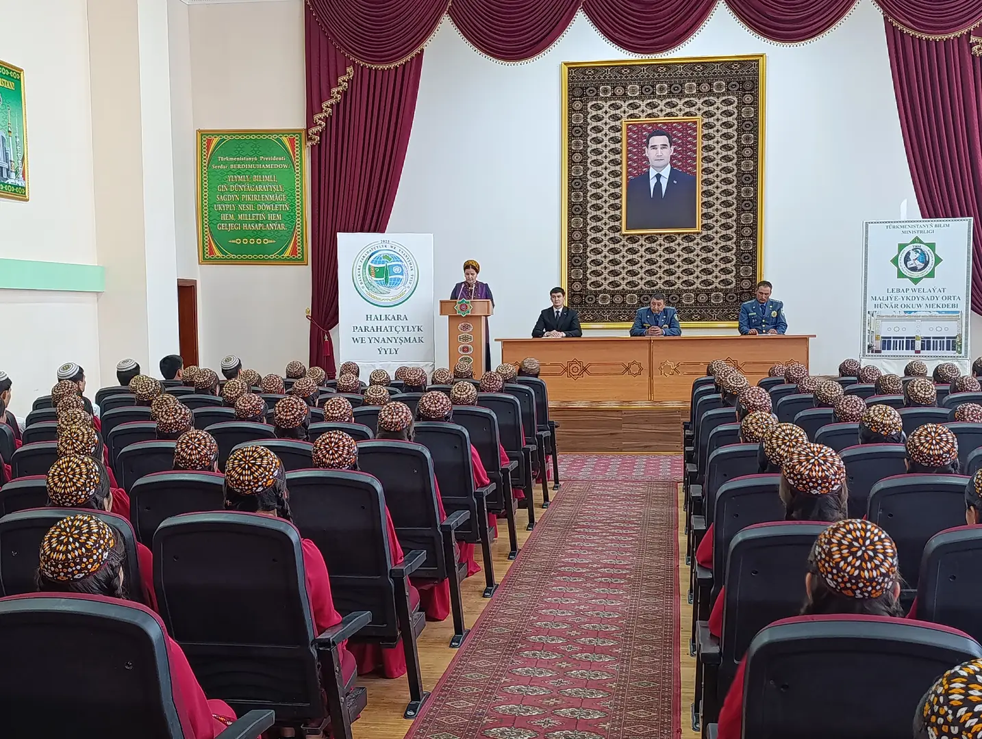 Ýol hereketiň howpsuzlygy - ömrümiziň rahatlylygy