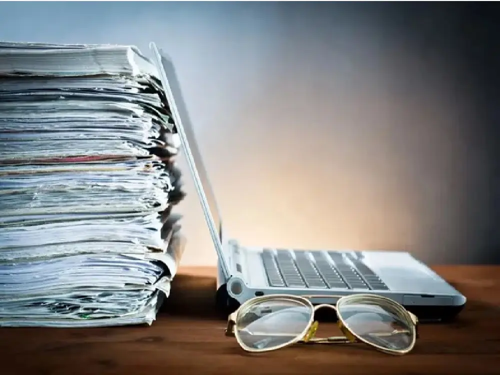 "Edebi gatnaşyklar - ebedi gatnaşyklar" atly döredijilik bäsleşigi